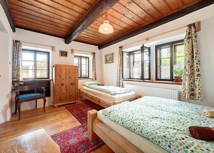 Oresak - Walnut House Holiday home
