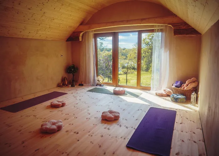 Holiday home Oresak - Walnut House *